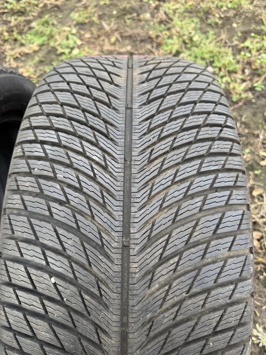 MICHELIN pilot alpin 5 suv 295/45 R20