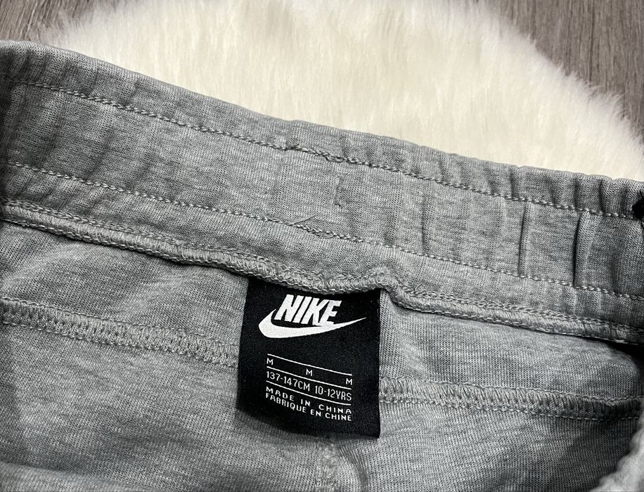 Дитячі оригінальні штани Nike tech flecce