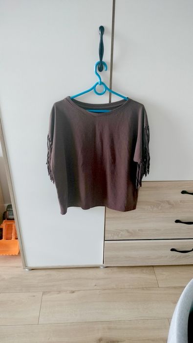 Bluzka czekoladowa z frędzlami rozmiar uniwersalny