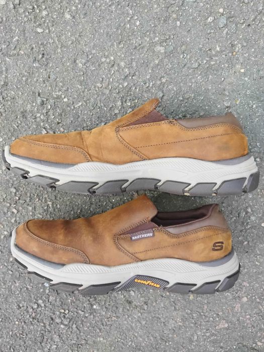 43р.-28 см шкіряні сліпони Skechers слипоны кожаные туфли спортивные