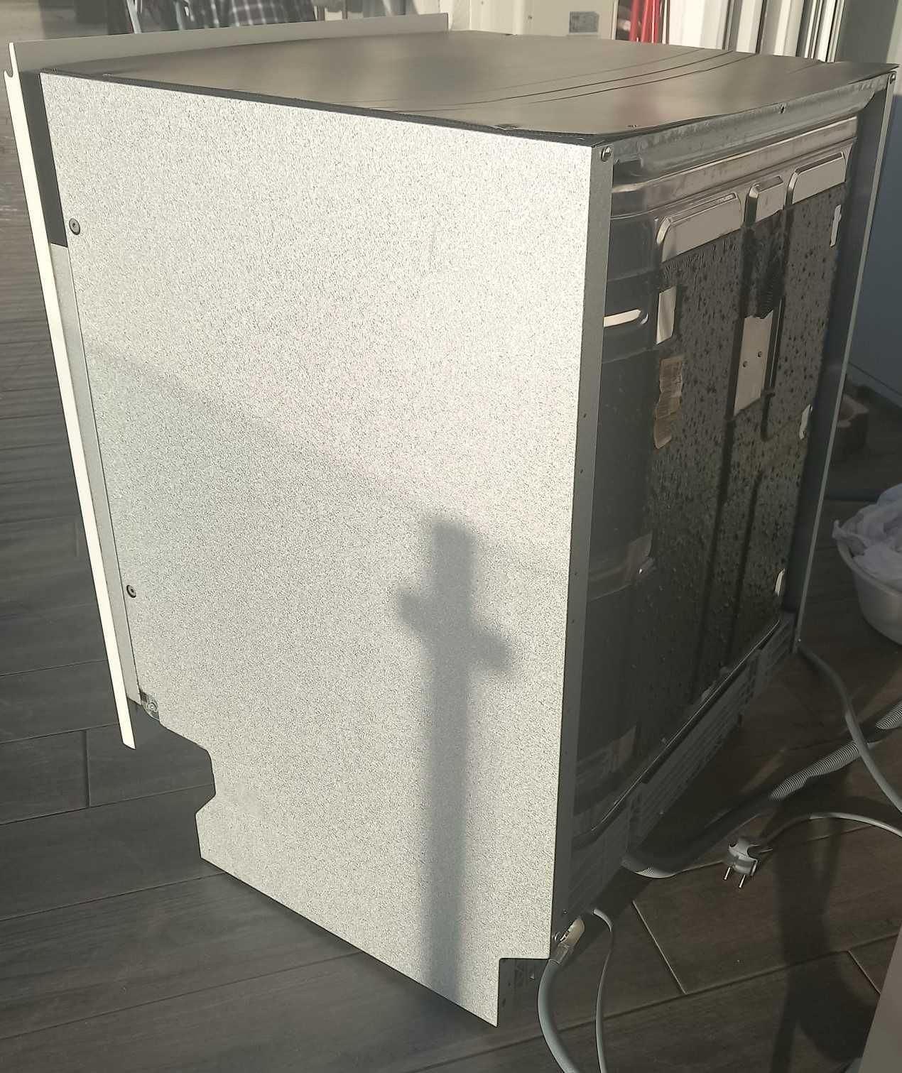 Máquina de lavar loiça SMEG STA6449 de encastrar - usado em bom estado