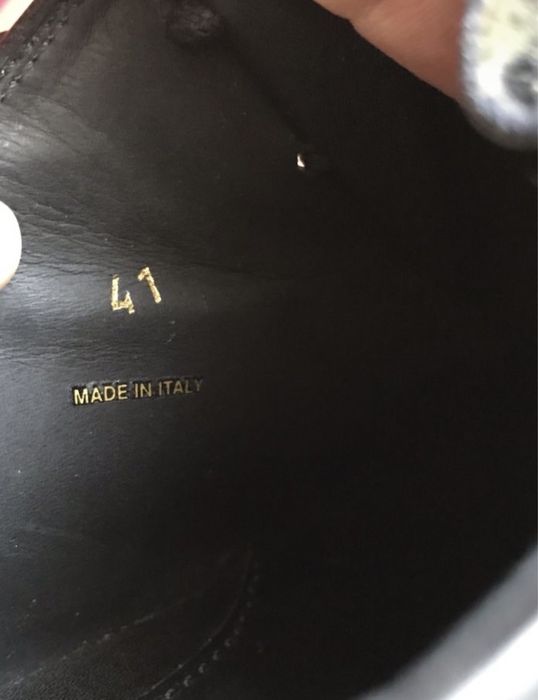 Броги Prada оригінал