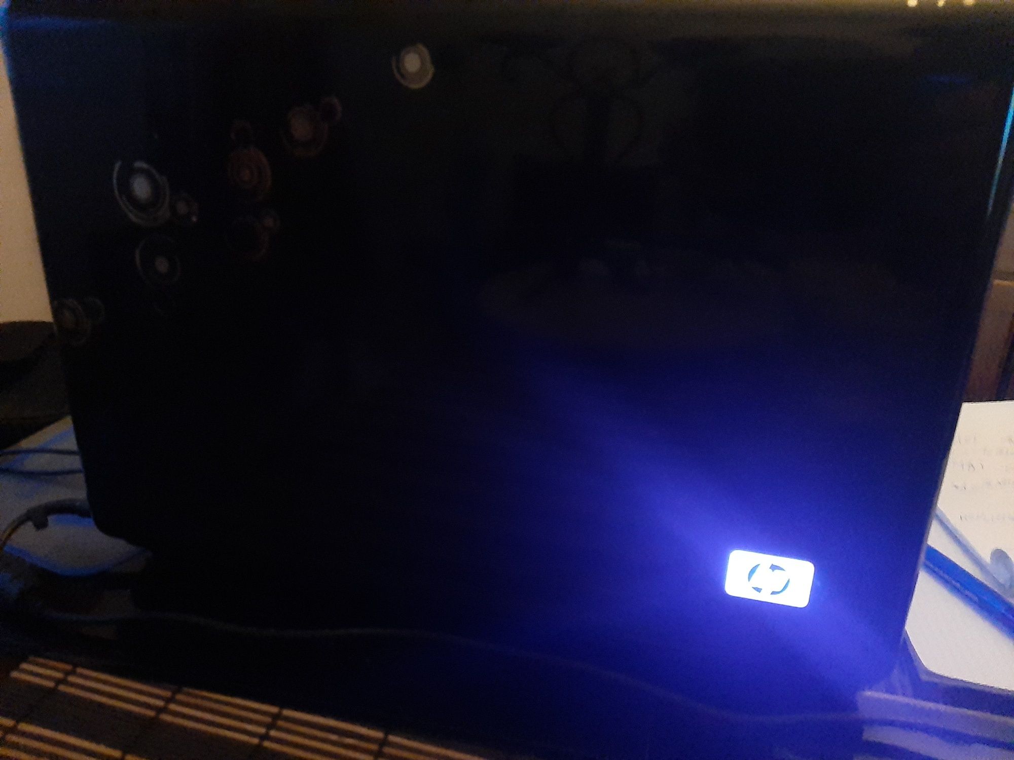 portátil HP Pavilion dv6 PSRS premium sound