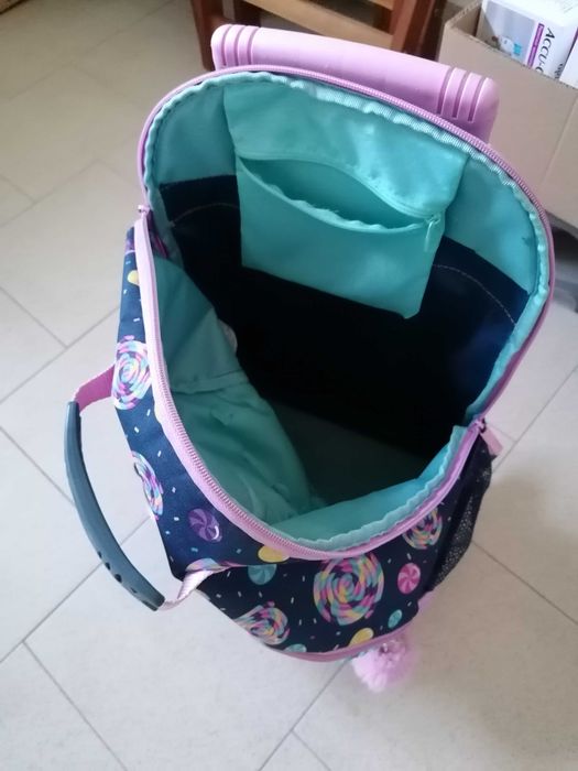 Mochila Totto sweat candy trolley
