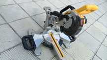 Акция!  21000грн Продам аккумуляторную торцовку Dewalt dcs