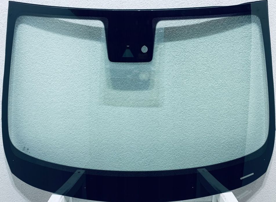Szyba czołowa MAXUS EUNIQ 6 2020- AKUSTYKA+KAMERA+SENSOR ORYGINAŁ