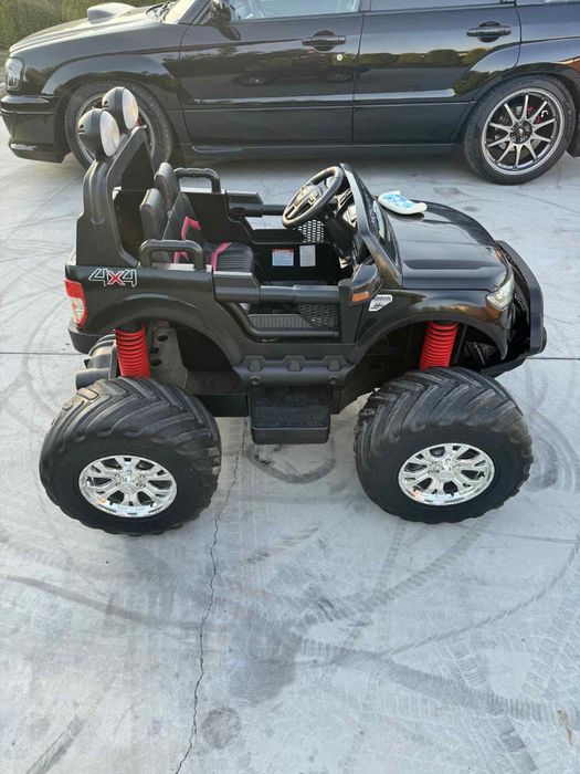 Samochodzik dla dziecka Ford Ranger