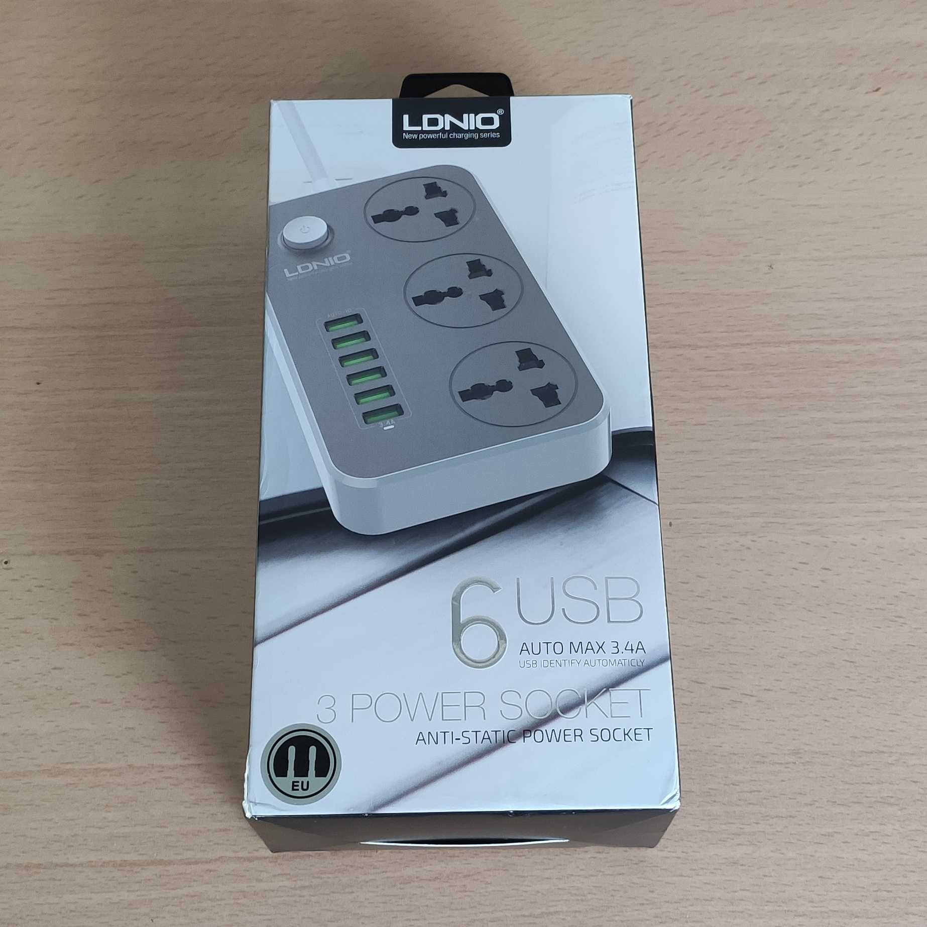 Carregador Tomada Universal 3 Entradas e 6 USB