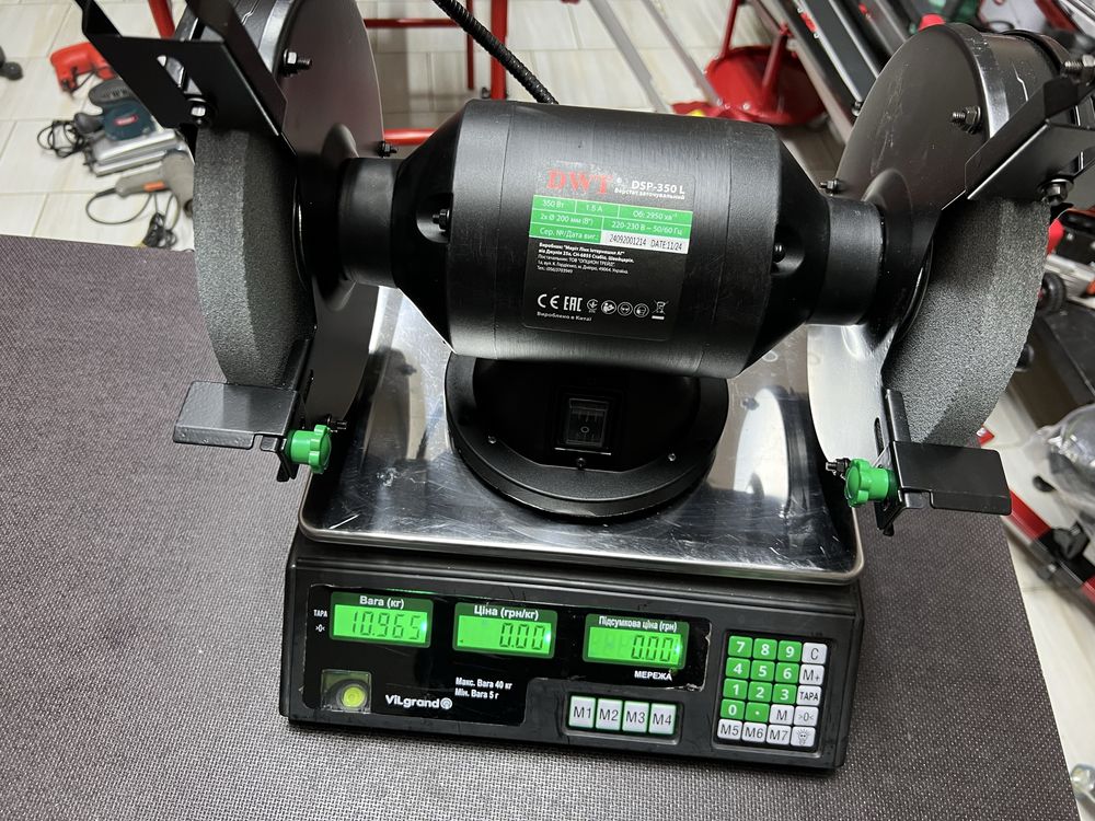 Точильный станок Точило Верстат точильний DWT DSP-350 L