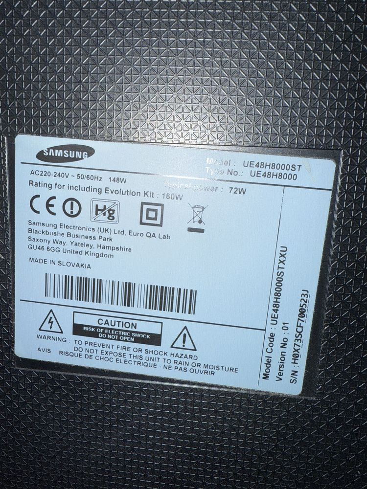 Telewizor Samsung model UE48H8000ST