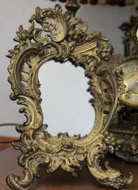 Старинное зеркало из бронзы