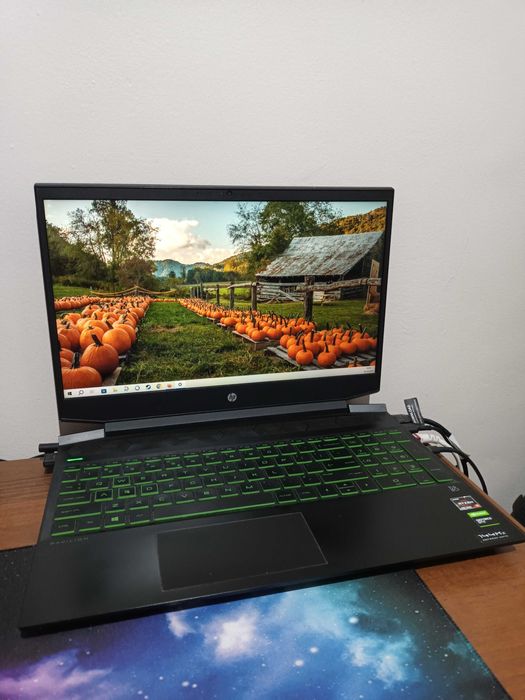 Laptop HP Pavilion Gaming 15 /Ryzen 5/16GB RAM/512GB GTX1650Ti 144Hz
