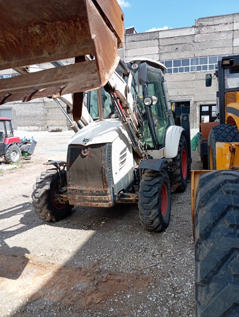Екскаватор-навантажувач Bobcat B730 готов до роботи 2018 рік