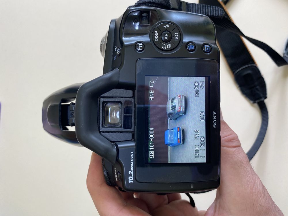 Фотоаппарат цифровой Sony DSLR-A230