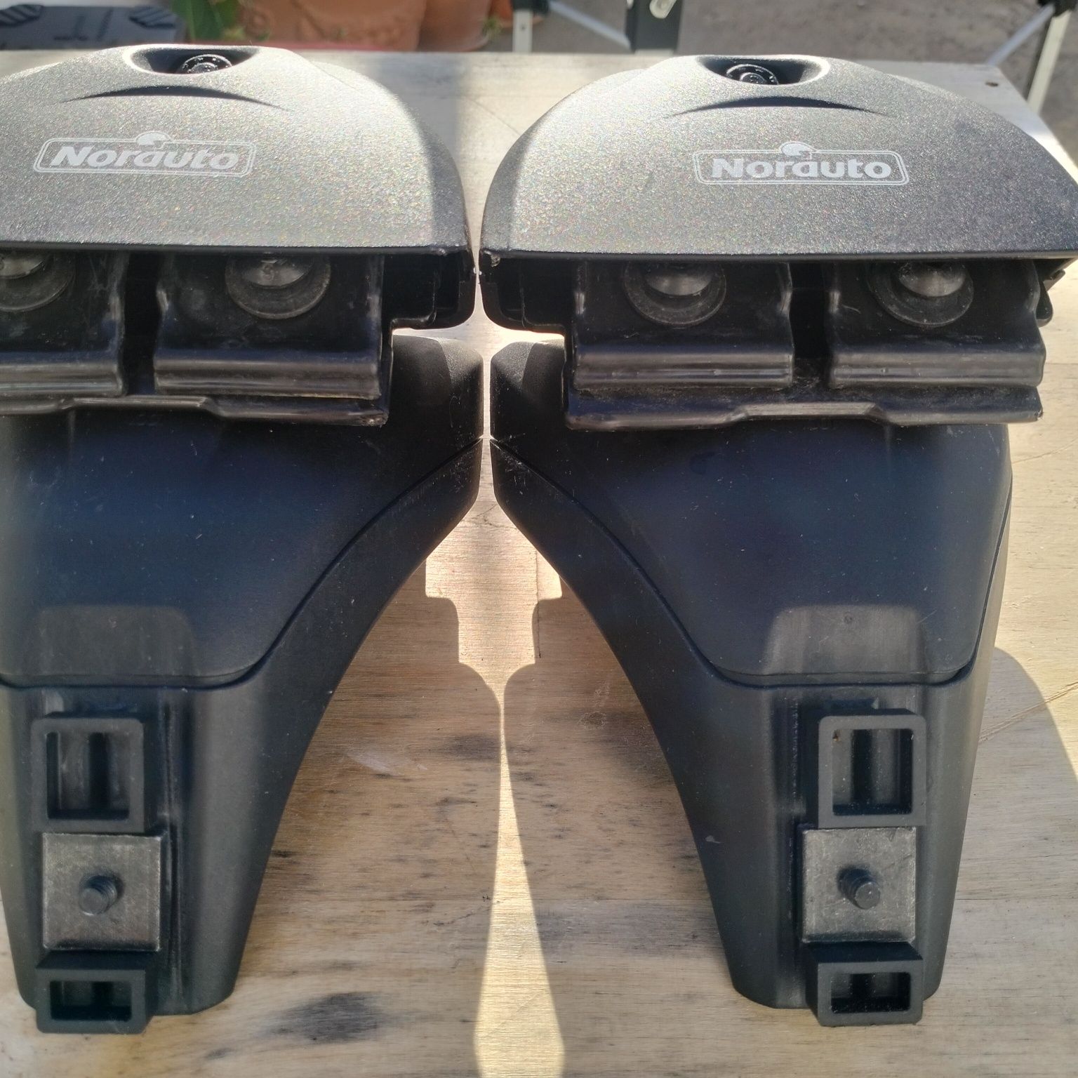 4 pés barras de tejadilho Norauto