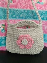 Bolsa em crochet para criança