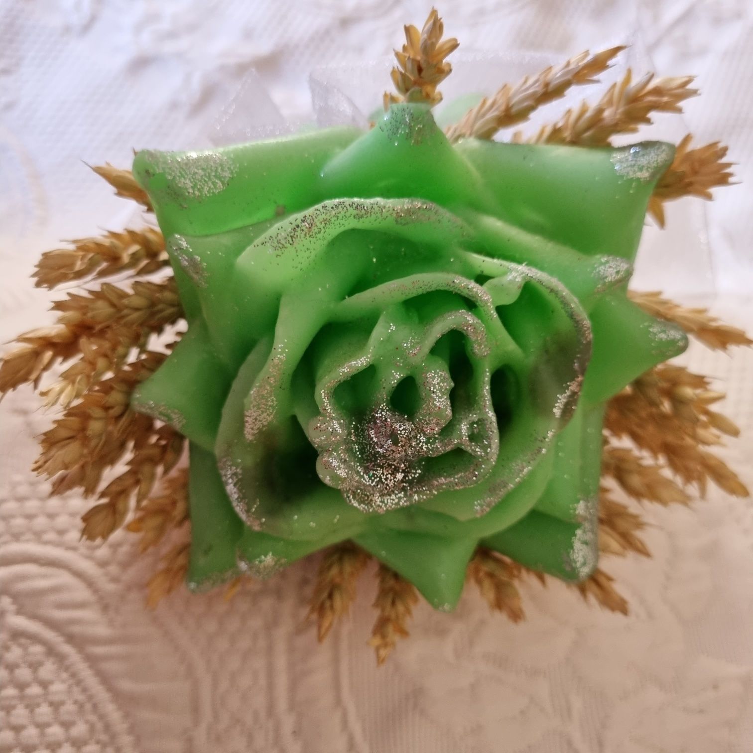 Rosa  verde em cera