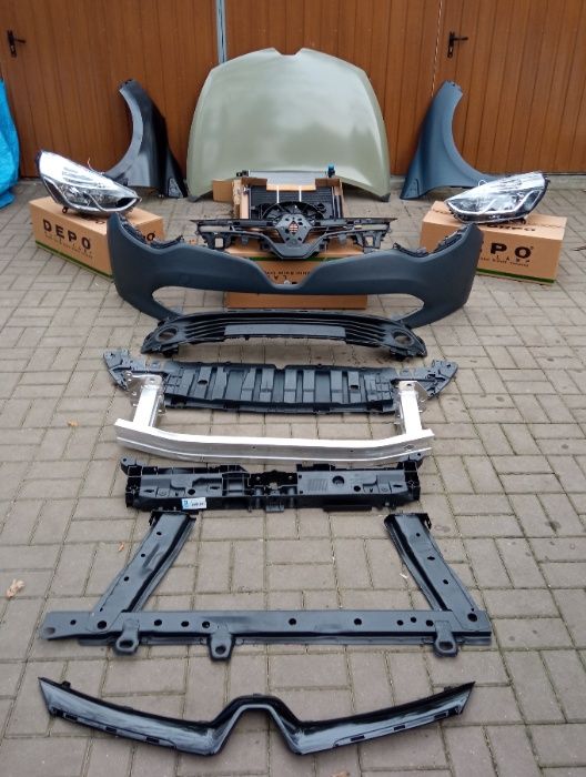 RENAULT CLIO IV 2012 - belka pod zderzak przód ALUMINIUM