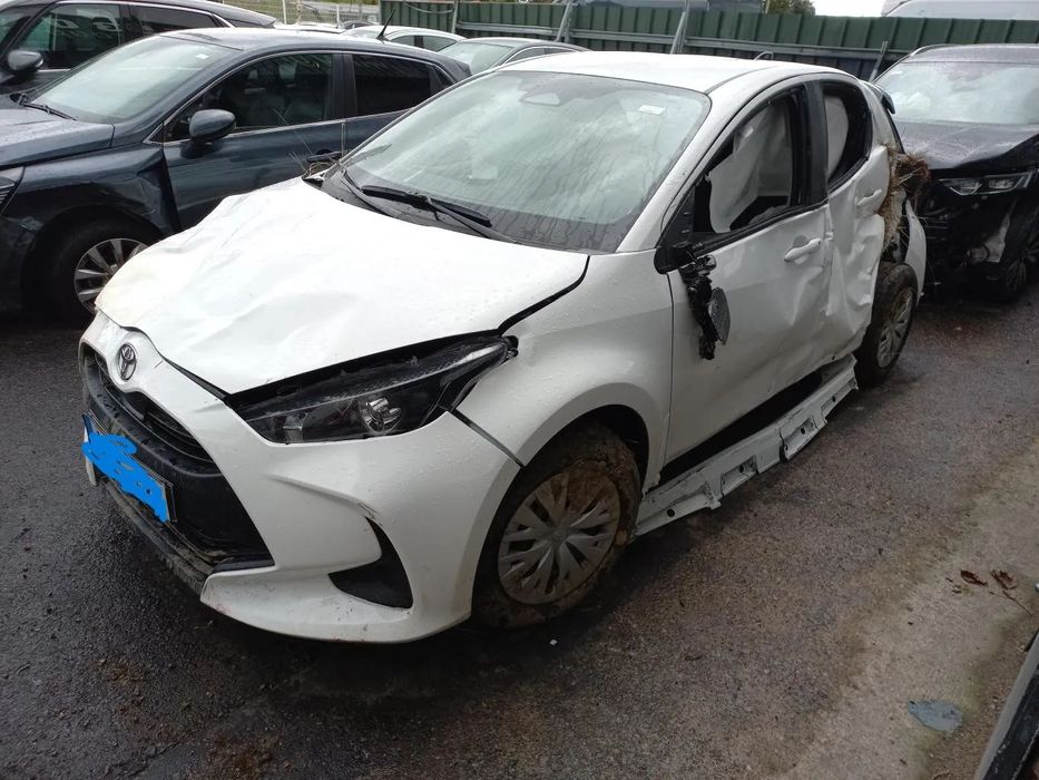 Toyota Yaris Toyota Yaris Hybrid 1.5 vvti automat 2025r