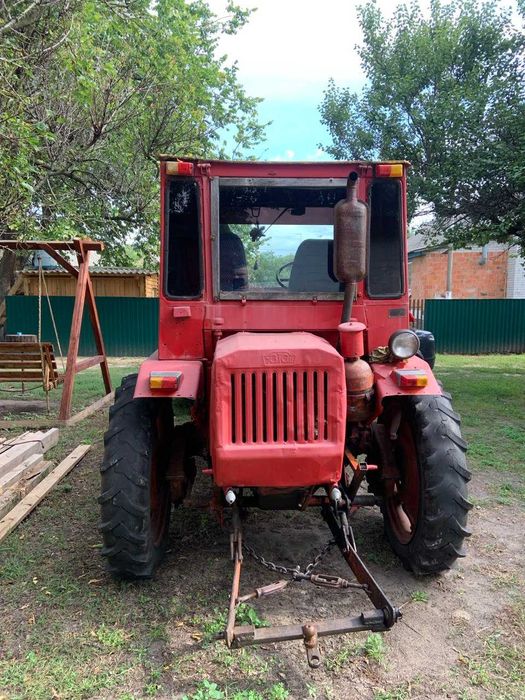 Трактор Т 16-М в робочому стані