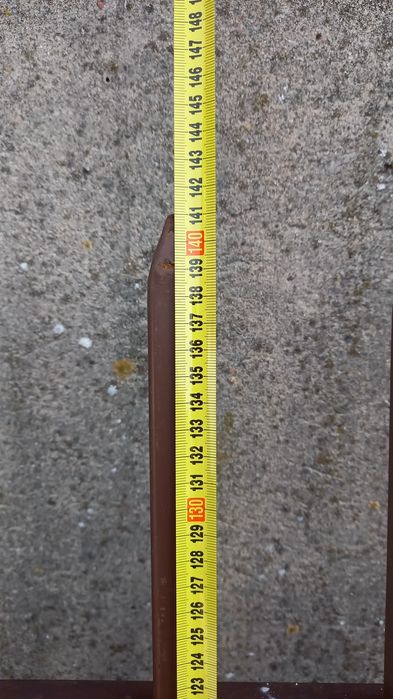 Krata stalowa na okno 140x120.