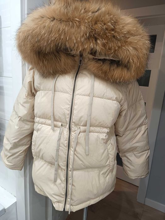 Kurtka. Naturalne futro.
S,M,L,XL