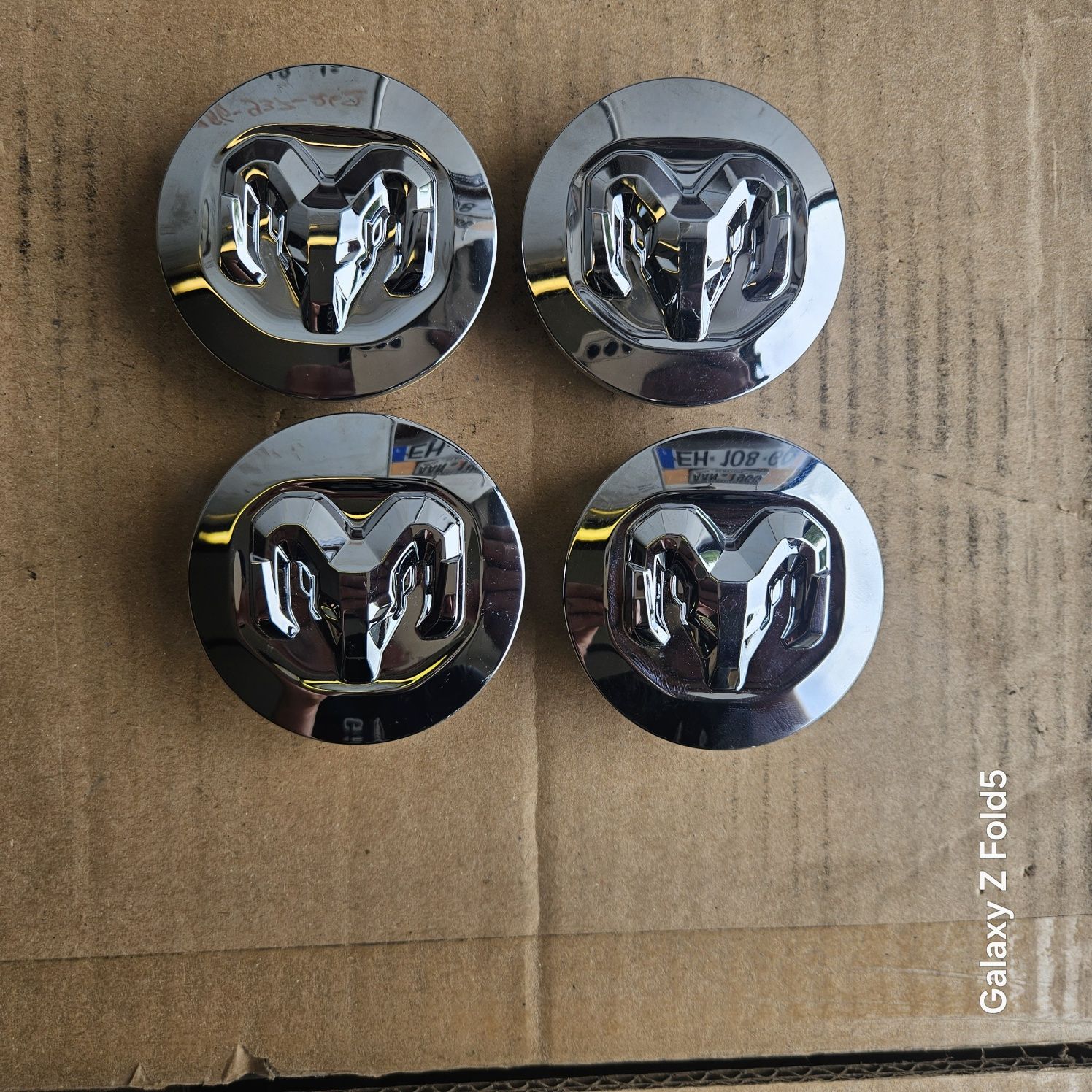 Dekielki Dodge Oryginalne Dekielki do felg aluminiowych Dodge
