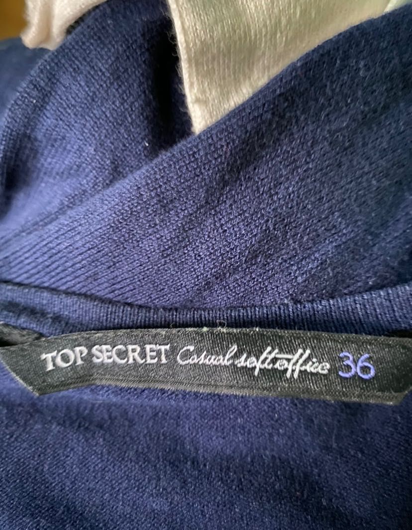 Granatowy sweterek Top Secret S