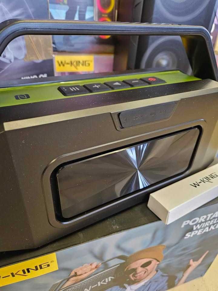 Głośnik Bluetooth NFC 40h 60W 40h Bas  W-KING bezprzewodowy