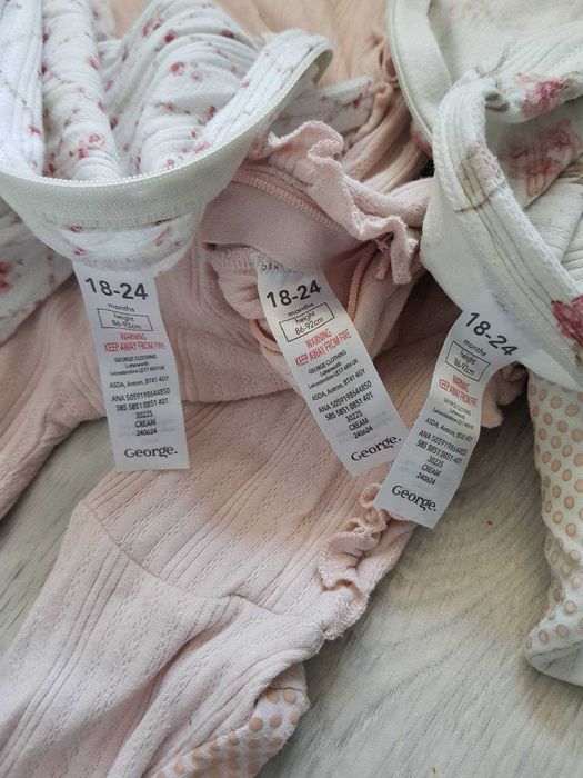 Набір чоловічків George на 18-24 місяці 86-92 см на дівчинку чоловічок