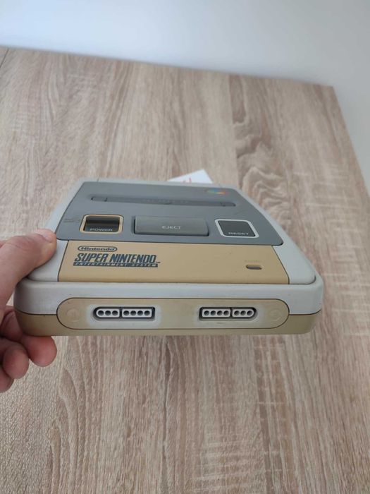 Super Nintendo SNES oryginalna konsola