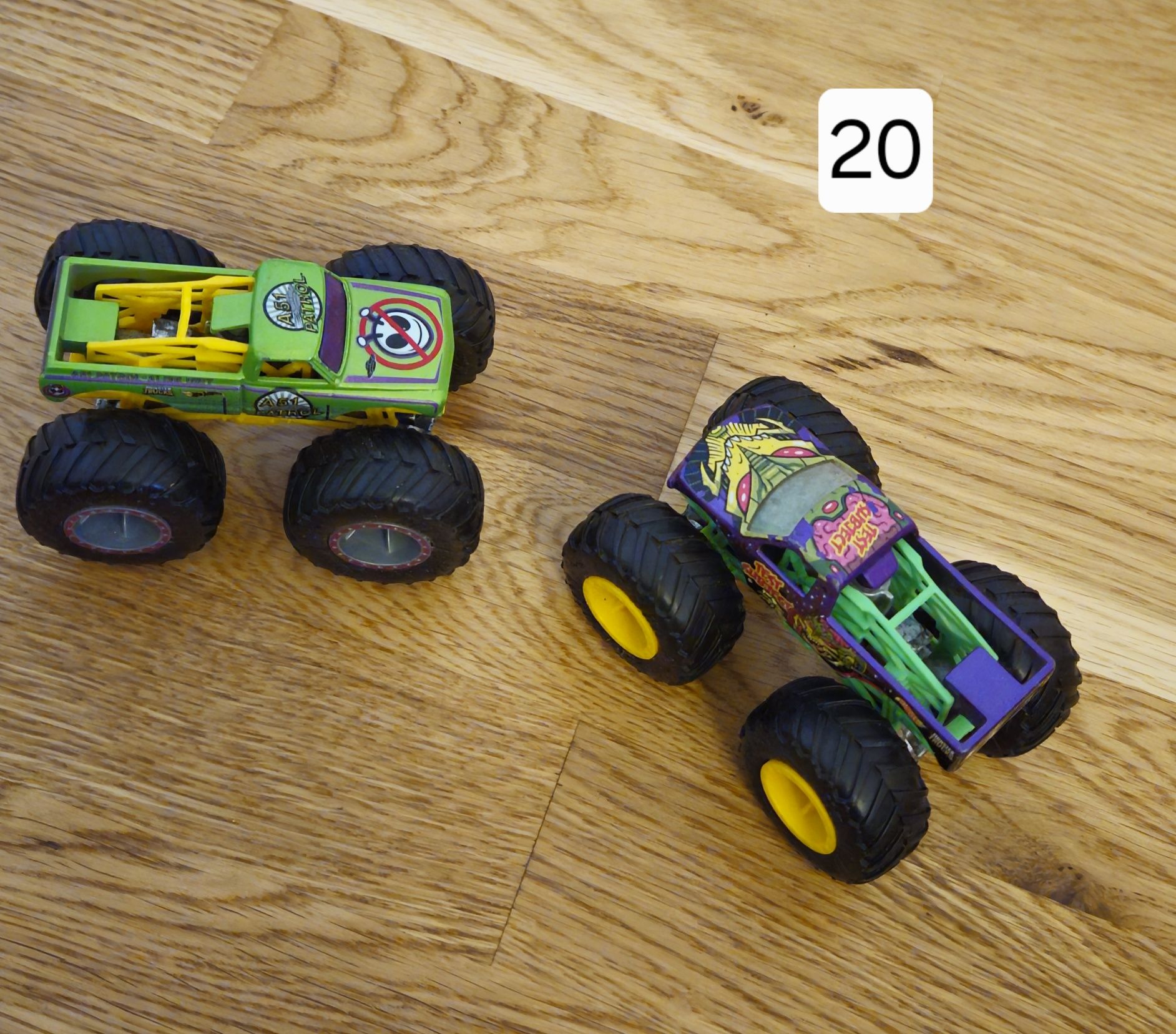 Hot Wheels, Matchbox, Majorette