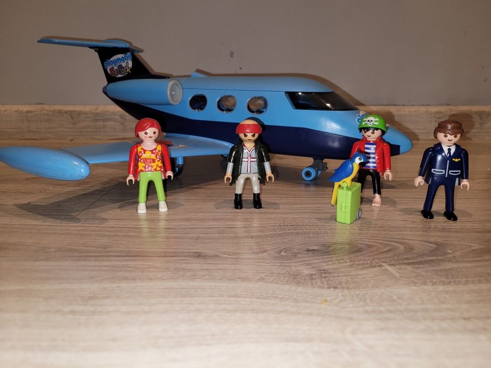 Playmobil Family Fun 9366 Samolot wycieczkowy