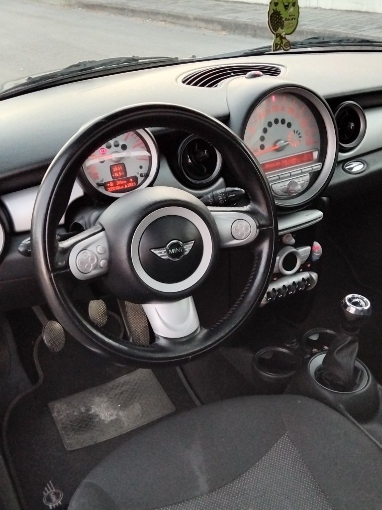 Mini cooper 1.6 hdi