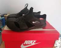 Sandałki Nike czarne Sanray Protect  rozmiar 31 (20 cm.)
