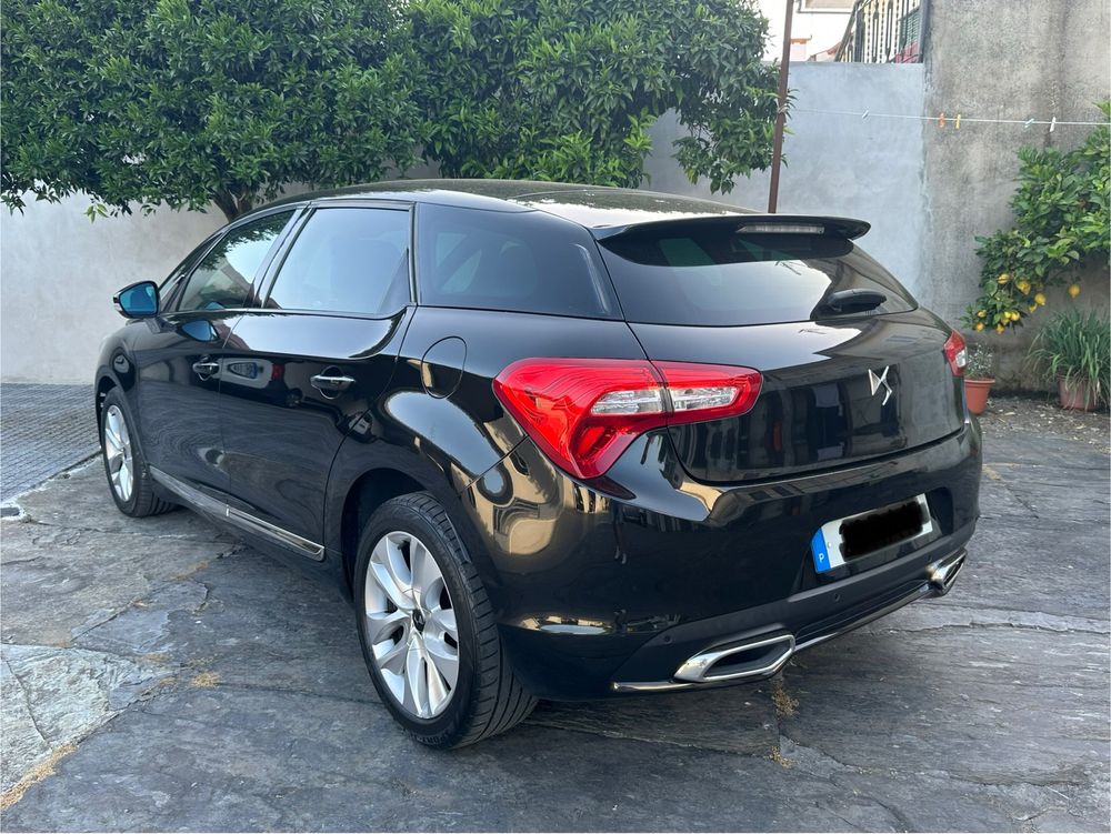 Citroen DS5 1.6 HDI SO CHIC