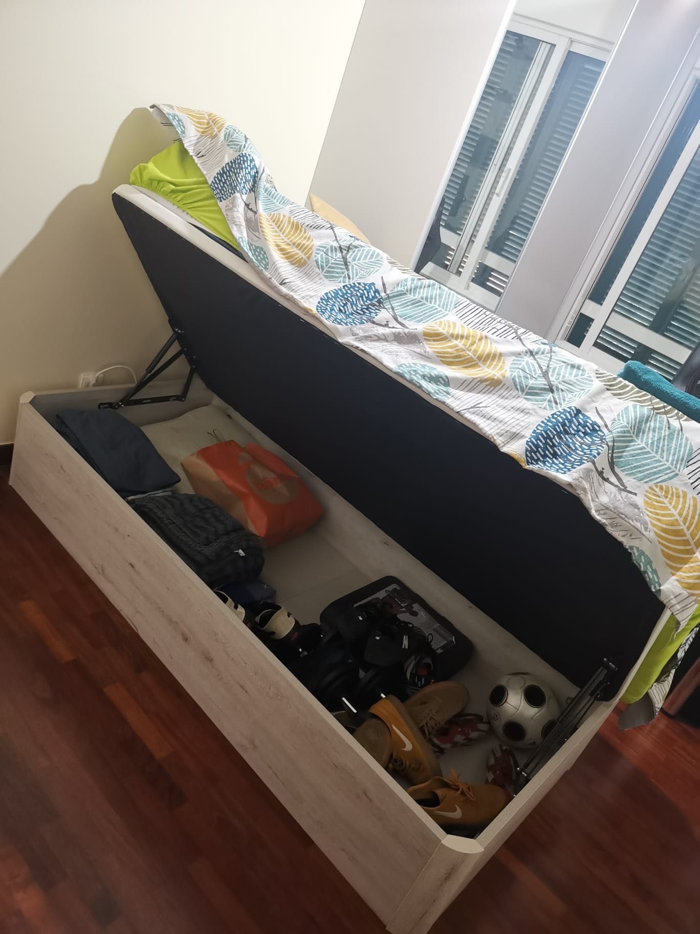 Cama de solteiro