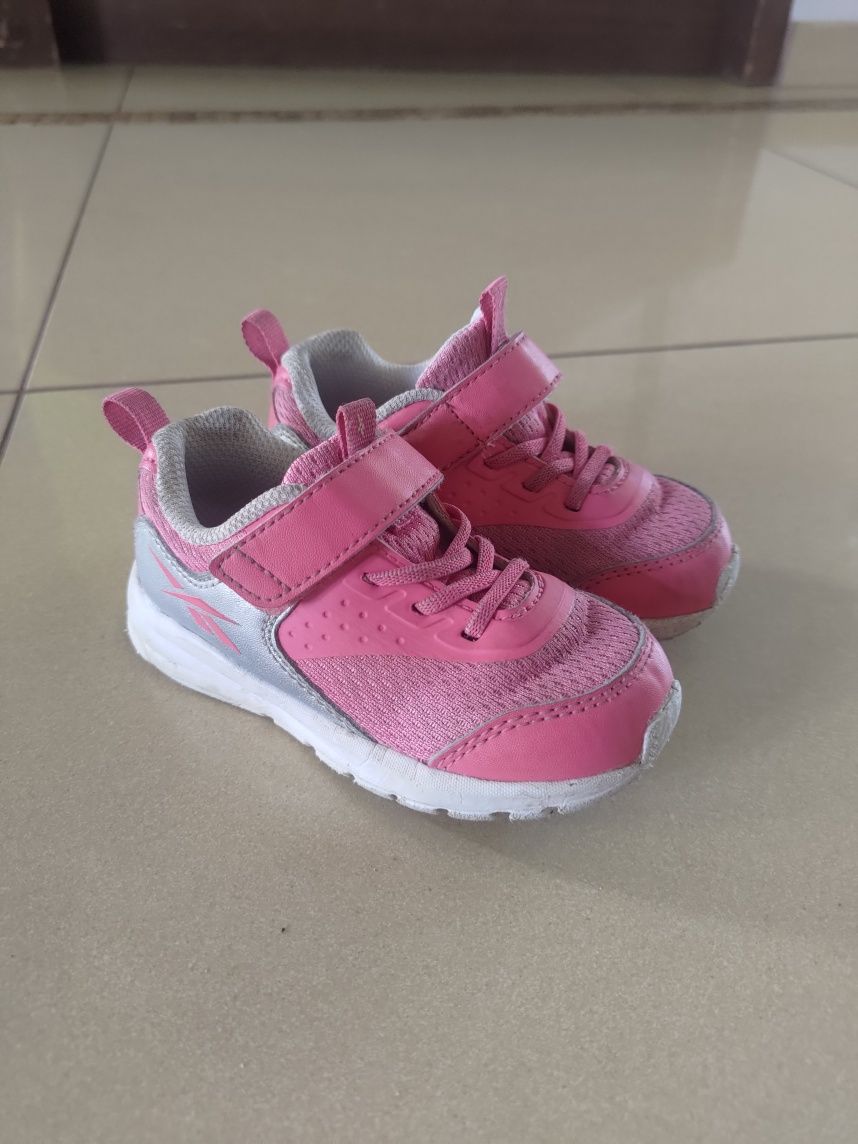 Adidasy rebook rozmiar 22