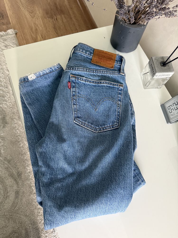Джинси блакитні Levi’s /25