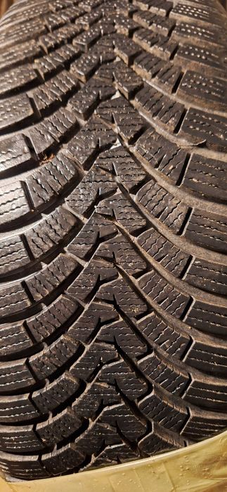 Opony zimowe 205/55R16 Falken Eurowinter 7,5 mm - 2szt.
