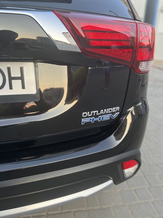 Mitsubishi Outlander Phev