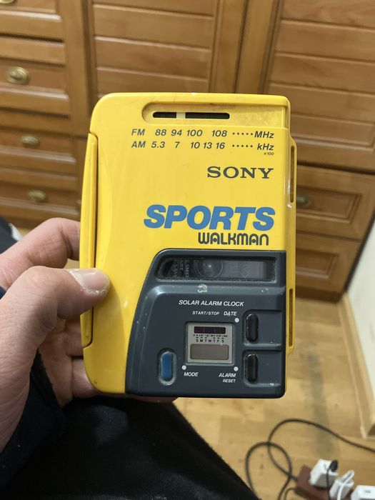 Sony Walkman Sports WM-AF58 żółty przenośny