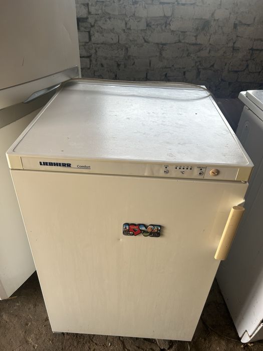 Продам морозильну камеру