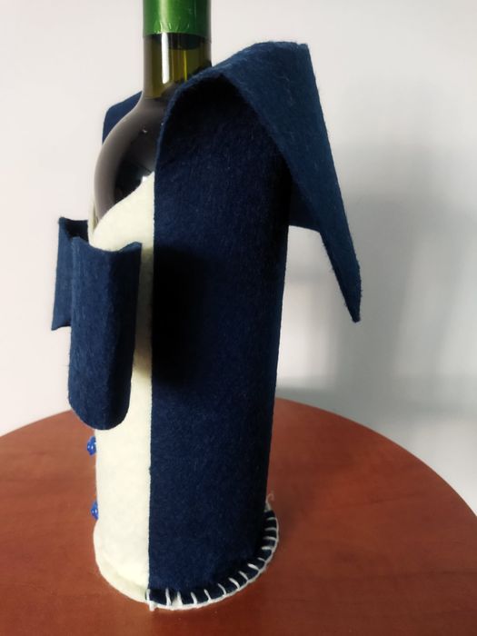 Sprzedam stroik na butelkę 2szt.