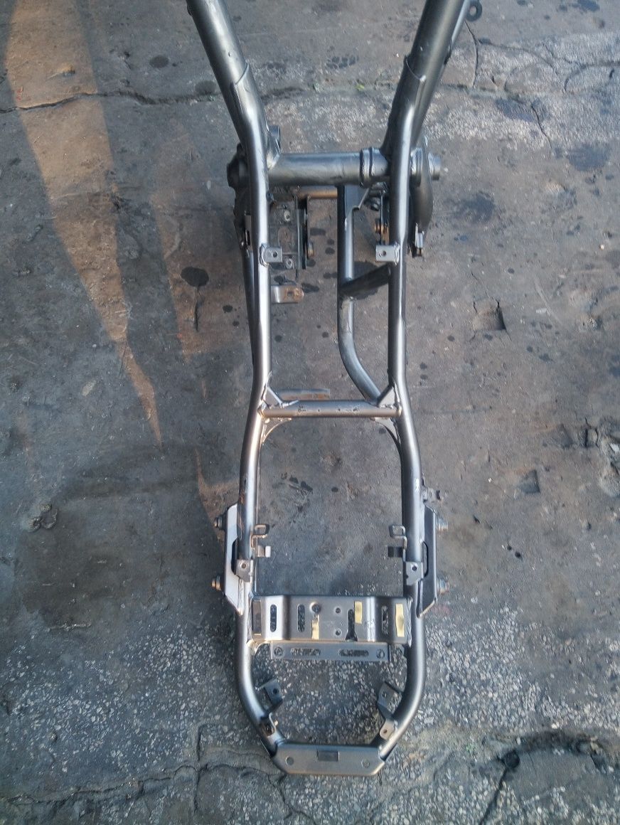 Rama dokumenty z dokumentami kawasaki er6f er-6f er6 2010rok