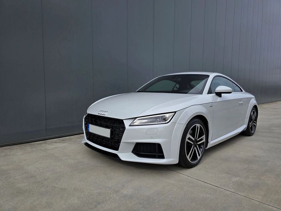 Audi TT Coupé 2.0 TDI S-line