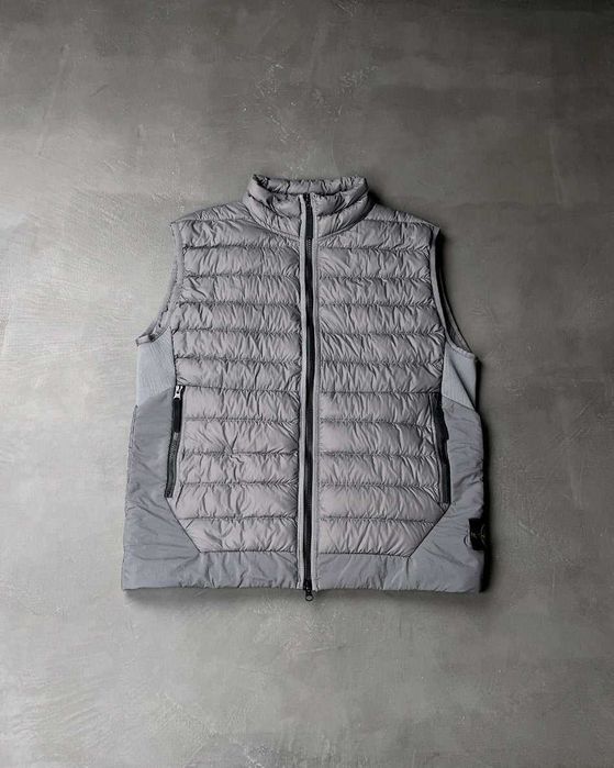 Жилет STONE ISLAND G0124 Garment Dyed Micro Yarn Down Gilet Steel Grey