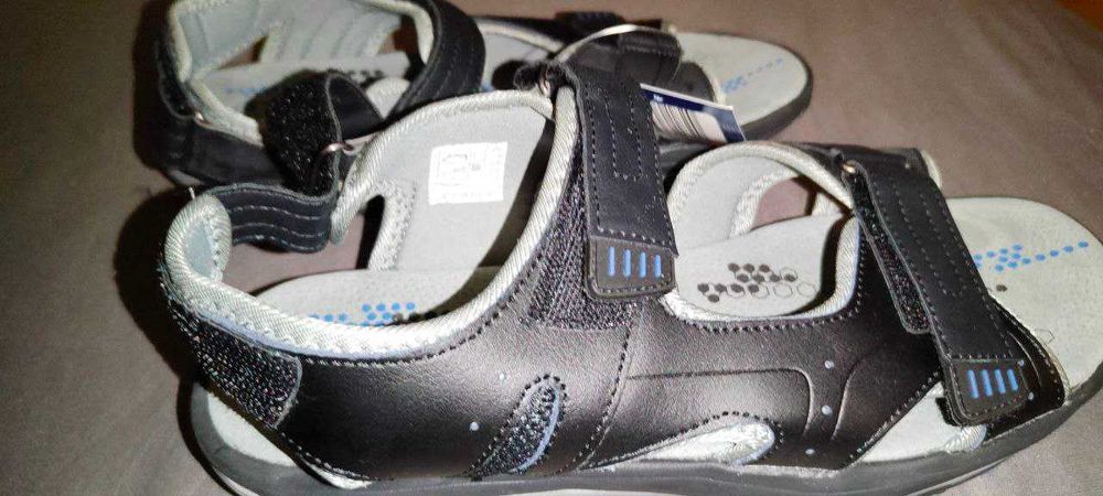 Босоножки, сандалі, чоловічі. Нові. Полукругла підошва