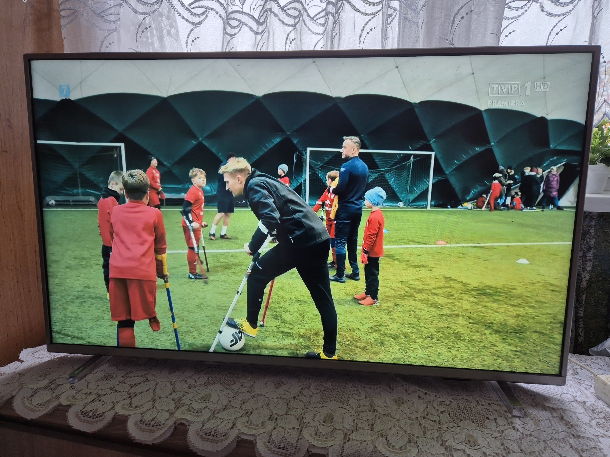 Telewizor LED Smart 4K UHD Trójstronny Ambilight
43PUS6754/12
https://