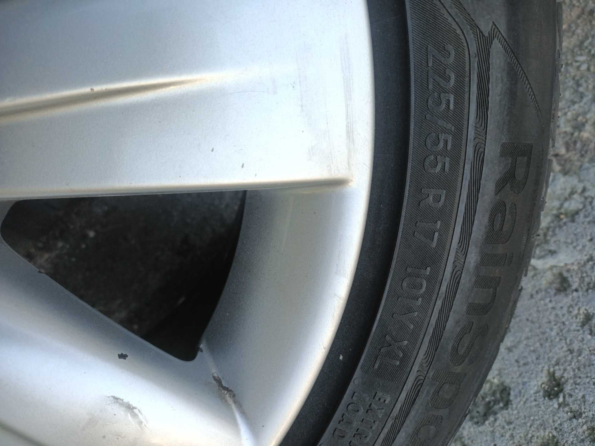 Koła Audi 17 z oponami Uniroyal 225/55/17 w b.dobrym stanie